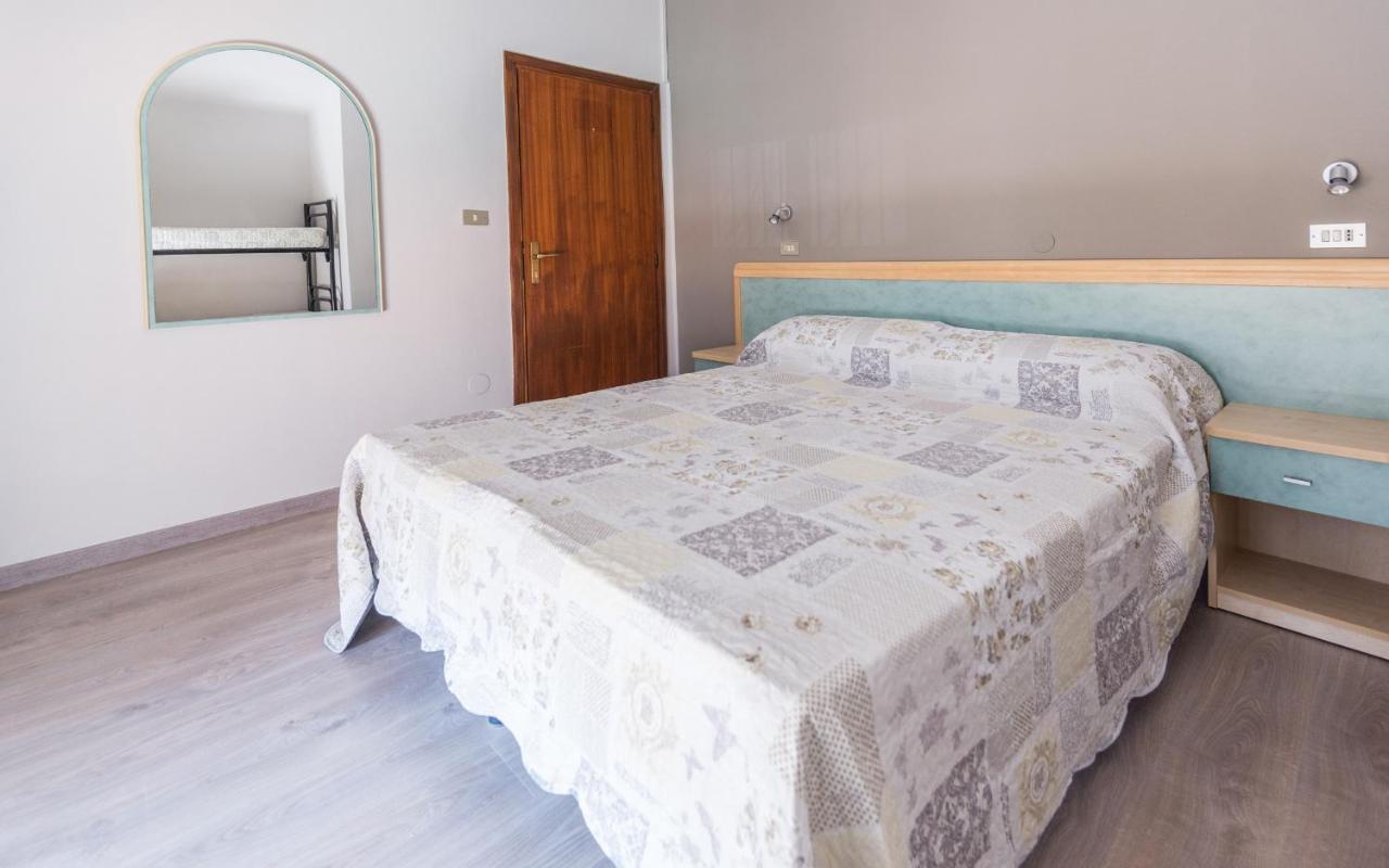 Hotel Avenusta Viserba Di Rimini Εξωτερικό φωτογραφία